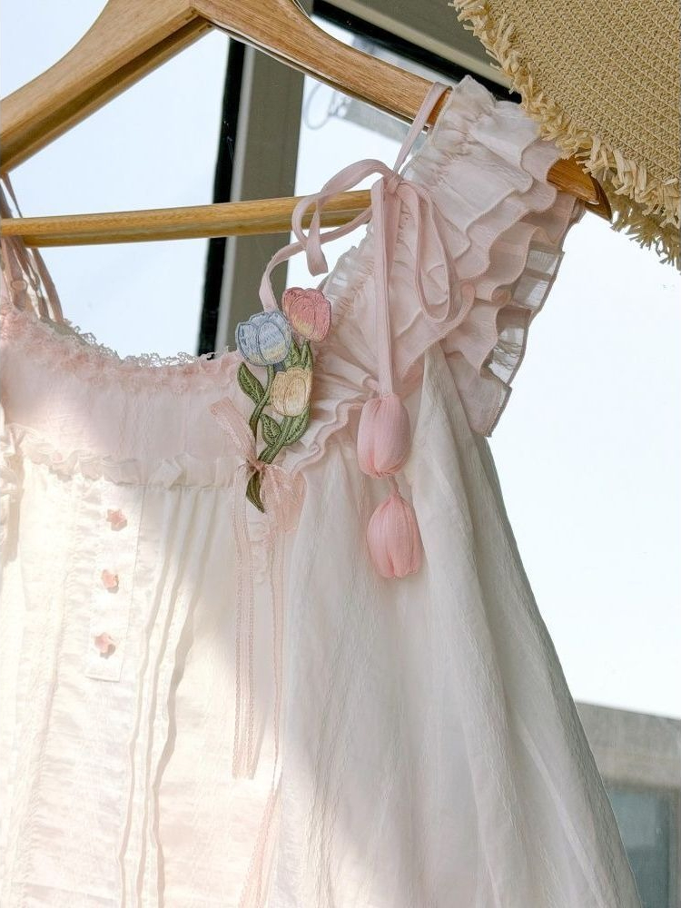 Sweet Kawaii Ruffle Trim Tulip - Fly Line review and price